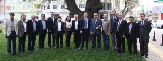 BTSO'dan İMSİAD'a açık çek