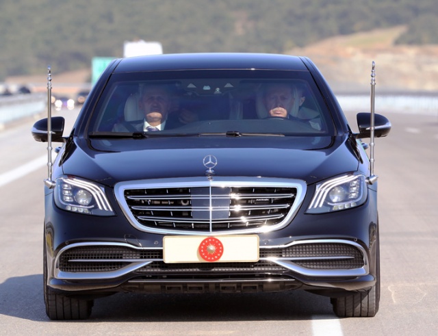 Erdoğan'dan çifte açılış