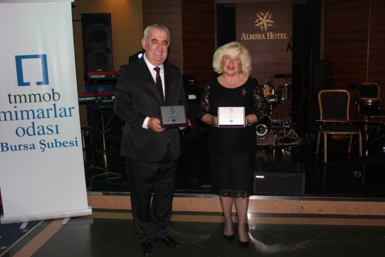 Mimarlar baloda buluştu