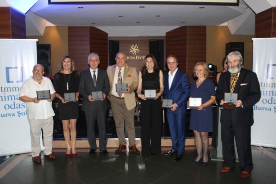 Mimarlar baloda buluştu