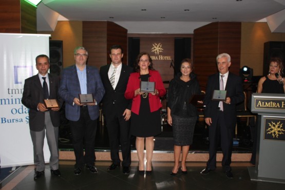 Mimarlar baloda buluştu