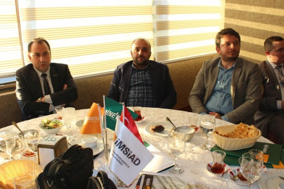 Üniversite inşat dünyasıyla buluştu