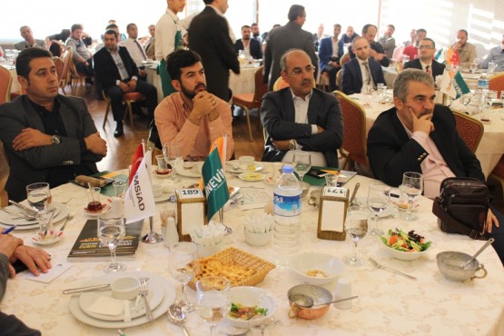 Üniversite inşat dünyasıyla buluştu