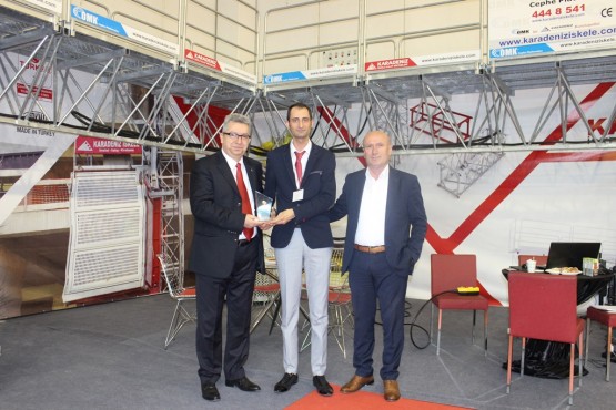 İMSİAD, fuarda stant açan üyelerini ziyaret etti