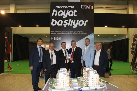 İMSİAD, fuarda stant açan üyelerini ziyaret etti