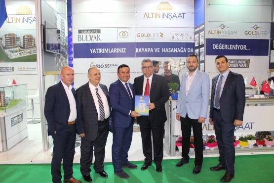 İMSİAD, fuarda stant açan üyelerini ziyaret etti