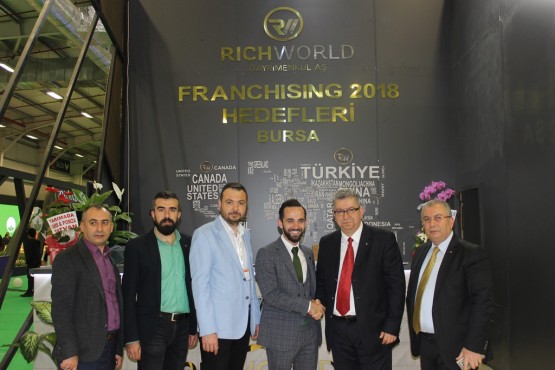 İMSİAD, fuarda stant açan üyelerini ziyaret etti