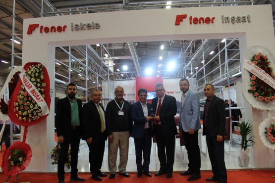 İMSİAD, fuarda stant açan üyelerini ziyaret etti