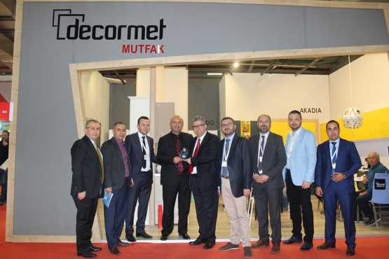 İMSİAD, fuarda stant açan üyelerini ziyaret etti