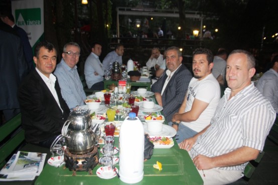 BURTİMDER Üyeleri İftarda Buluştu
