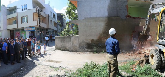 ULUS MAHALLESİ MEYDANI