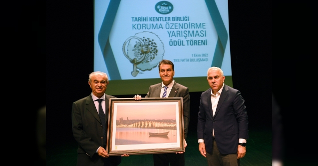 ‘Yaşayan Tarih Hisar İçi Projesi’ne özel ödül