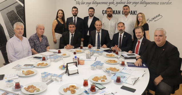 Yatırımcılar yönünü arsa ve araziye çevirdi