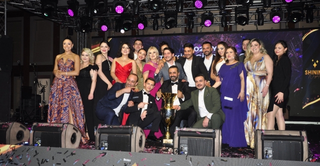 Gayrimenkulun yıldızları ödüllendirildi
