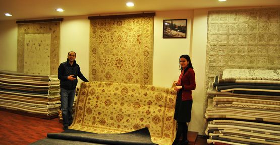 Dekorasyona halı alınarak başlanmalı