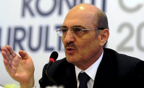 Erdoğan Bayraktar: Konutta Anadolu’ya yönelin!
