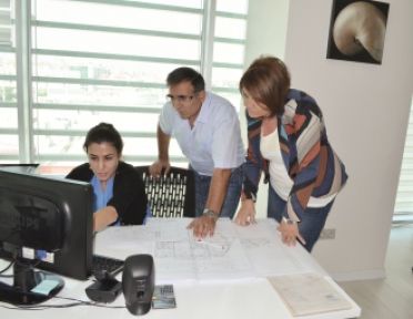 Mimar dediğin cesur olmalı