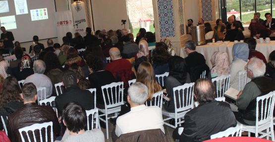 Mimarlar Işık ve Algı seminerinde buluştu