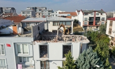 Osmangazide ruhsatsız katlara anında müdahale