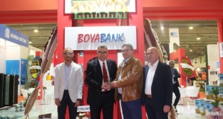 İMSİAD, fuarda stant açan üyelerini ziyaret etti