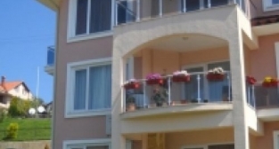 YEŞİL VADİ BADEMLİ