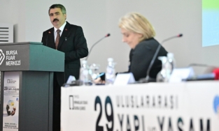 Yıldırım geleceği inşa ediyor