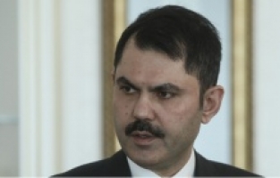 Bakan Kurum açıkladı: Ticari hazine taşınmazlarından kira alınmayacak