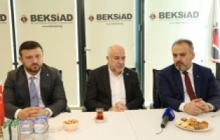 Vişne Caddesi’ne estetik dokunuş