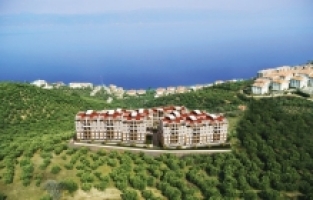 Yatay mimarisiyle dikkat çekiyor