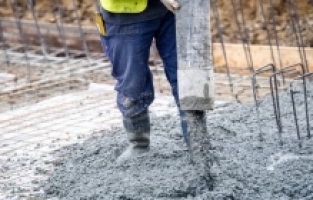 Demir ve çimento zammı zorluyor