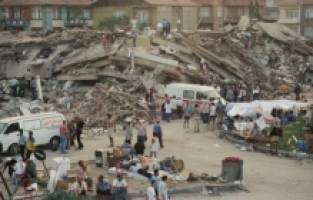 Depreme karşı bütün gücümüzle çalışmalıyız