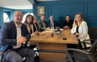 Asya Grup ulusal arenada