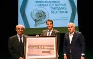 ‘Yaşayan Tarih Hisar İçi Projesi’ne özel ödül