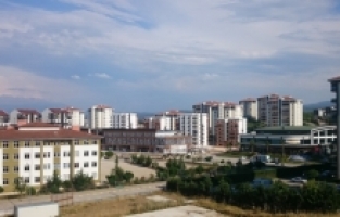 Bursa’nın batısı Kızılcıklı’yla parlıyor