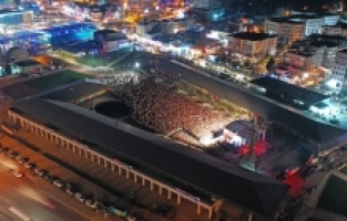 Osmangazi Meydanı’nda coşku başladı