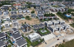 Gümüştepe Mahallesi doğayı ve konforu aynı çatı altında buluşturuyor