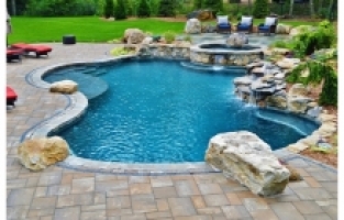 Yazın keyfi yüzme havuzları