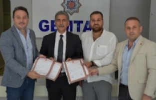 Gemlik Belediyesi 208 dairenin tapusunu aldı