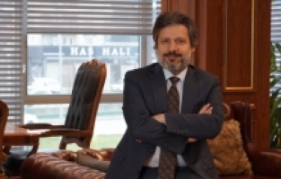 Alpiş İnşaat 30 yıllık birikimiyle şehre değer katıyor