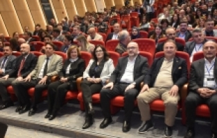 Bursa'da 'Dirençli Kentler Zirvesi' gerçekleştirildi