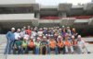 Genç mühendisler Vodafone Arena'yı inceledi