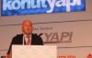 Prof. Dr. Övgün Ahmet Ercan, Bursa Kentsel Dönüşüm Zirvesi’ne katıldı