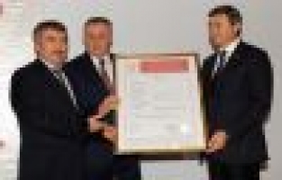 Seranit’e çift yıldız belgesi