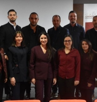 İçmimarlar Odası Bursa Şubesi’nde Nehir Özbey dönemi başladı