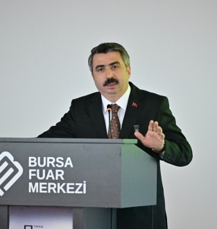 Yıldırım geleceği inşa ediyor