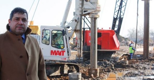 Ali Bostancı İnşaat ın gücü : Fore kazık makinası