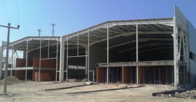 Kayapada inşaatlar devam ediyor