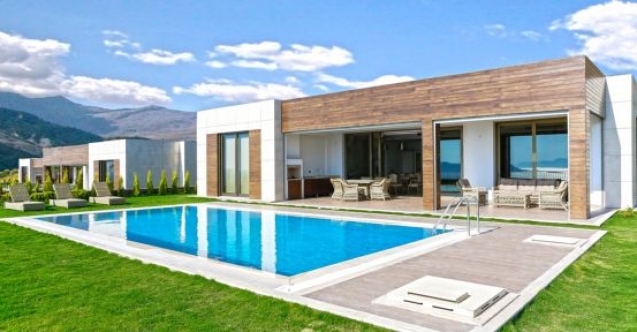 Locca Bodrumda hayat başladı